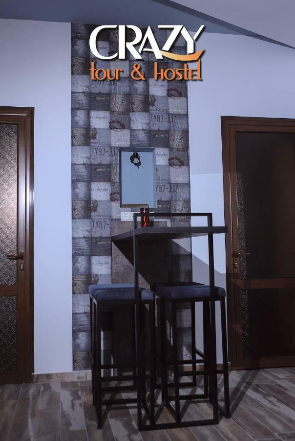 Crazy Hostel Yerevan Exterior foto