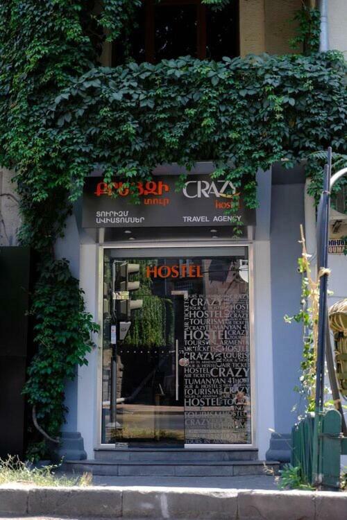 Crazy Hostel Yerevan Exterior foto